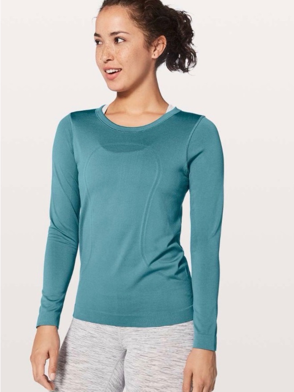 Lululemon Swiftly Tech Long Sleeve Breeze in Persian Blue ORG RETAIL $78
